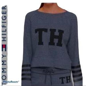 TOMMY Hilfiger dark blue & black sweatshirt